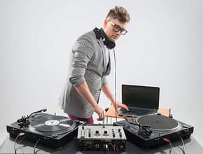 dj playing music